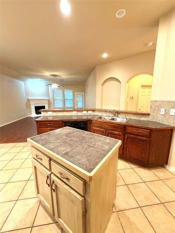 8704 Corral Circle, Fort Worth, TX 76244