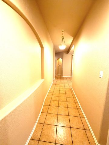 8704 Corral Circle, Fort Worth, TX 76244