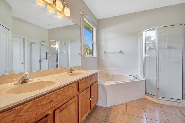 2431 TWISTING SWEETGUM WAY, Ocoee, FL 34761