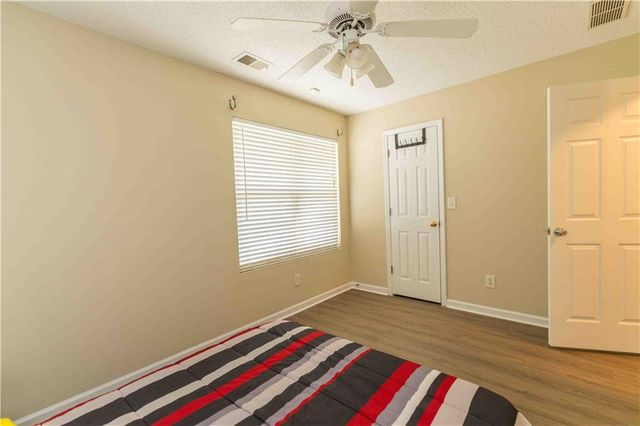 199 Amelia Creek Way, Lawrenceville, GA 30045