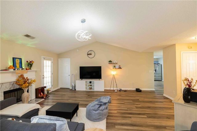 199 Amelia Creek Way, Lawrenceville, GA 30045