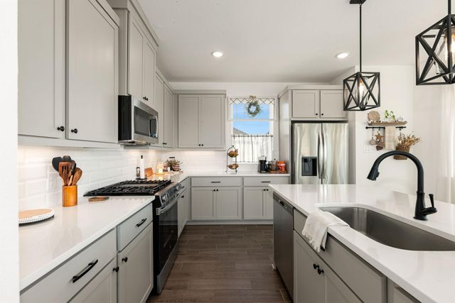 15126 Post Oak Falls Drive, Cypress, TX 77433