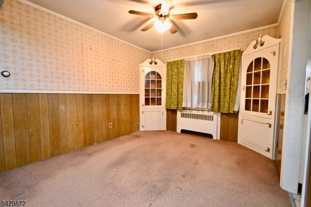 5 Gwyneth Rd, West Milford Twp., NJ 07480