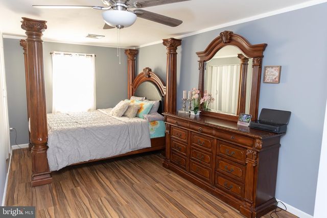 1024 E LISBURN ROAD, Mechanicsburg, PA 17055