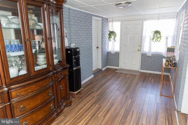 1024 E LISBURN ROAD, Mechanicsburg, PA 17055