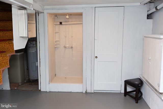 1024 E LISBURN ROAD, Mechanicsburg, PA 17055