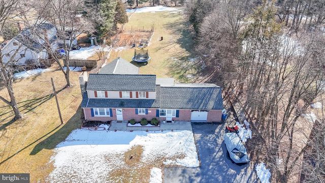 1024 E LISBURN ROAD, Mechanicsburg, PA 17055