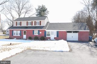 1024 E LISBURN ROAD, Mechanicsburg, PA 17055