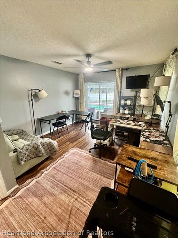 6933 Salem Court, Sebring, FL 33876