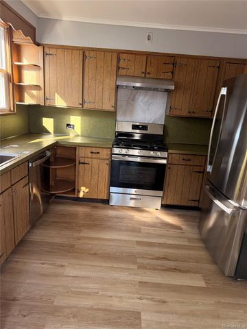 10 Irenhyl Avenue, Port Chester, NY 10573