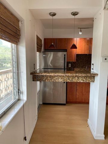 1500 NE 127th St 205, North Miami, FL 33161