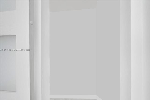 1985 S Ocean Dr 11L, Hallandale Beach, FL 33009