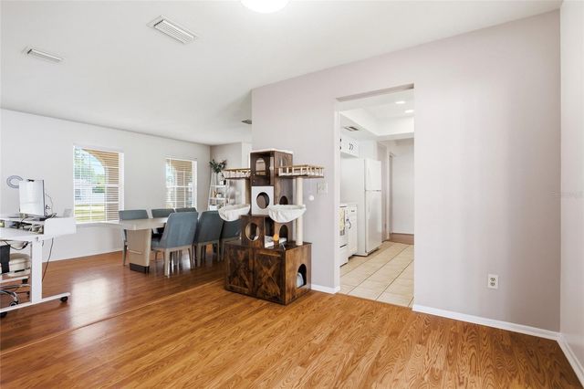 4 CARRIAGE HILL CIRCLE, Casselberry, FL 32707
