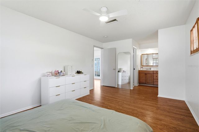 4 CARRIAGE HILL CIRCLE, Casselberry, FL 32707