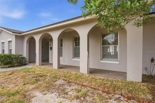 4 CARRIAGE HILL CIRCLE, Casselberry, FL 32707