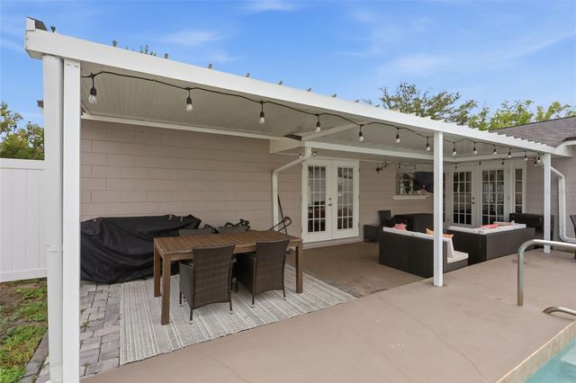 4 CARRIAGE HILL CIRCLE, Casselberry, FL 32707