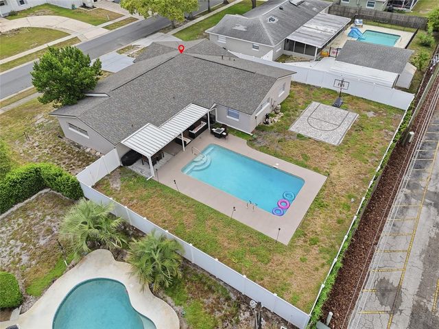 4 CARRIAGE HILL CIRCLE, Casselberry, FL 32707