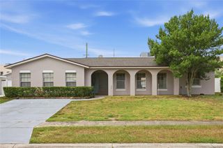 4 CARRIAGE HILL CIRCLE, Casselberry, FL 32707