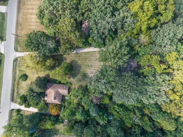 6657 NW Timberline Drive, Des Moines, IA 50313