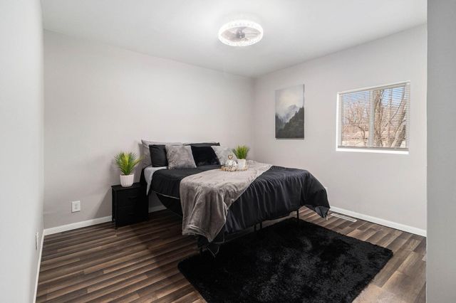 1272 E 36th Place, Gary, IN 46409