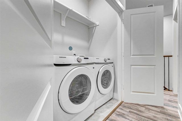 4677 Bellfort Street B, Houston, TX 77051