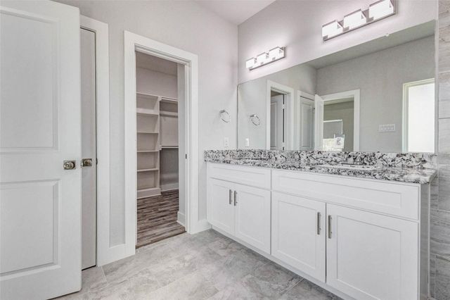 4677 Bellfort Street B, Houston, TX 77051