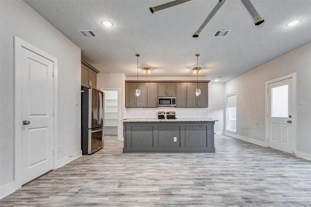 4677 Bellfort Street B, Houston, TX 77051