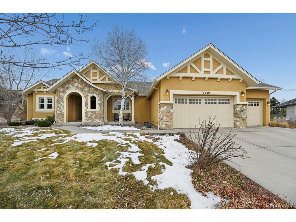 3020 Hollycrest Dr, Colorado Springs, CO 80920