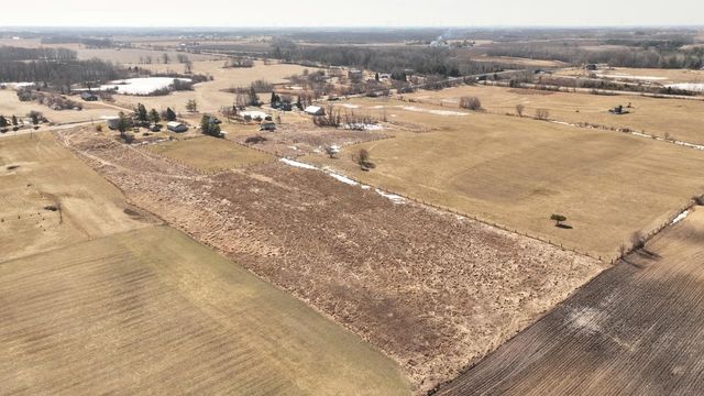 4775 E Coleman Road, Clare, MI 48617