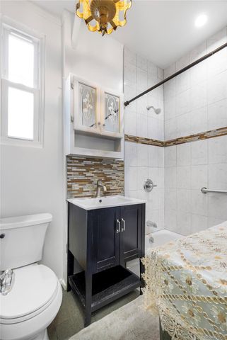 853 E 49th Street, Brooklyn, NY 11203