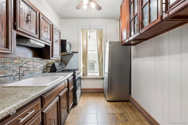 853 E 49th Street, Brooklyn, NY 11203