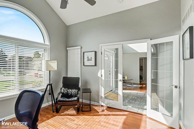 16197 Harvest Spring Lane, Macomb, MI 48042