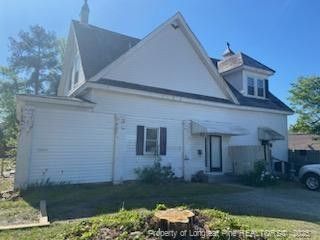 401 S Clinton Avenue A, Dunn, NC 28334