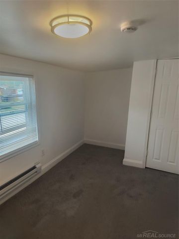 20224 Woodingham Drive, Detroit, MI 48221