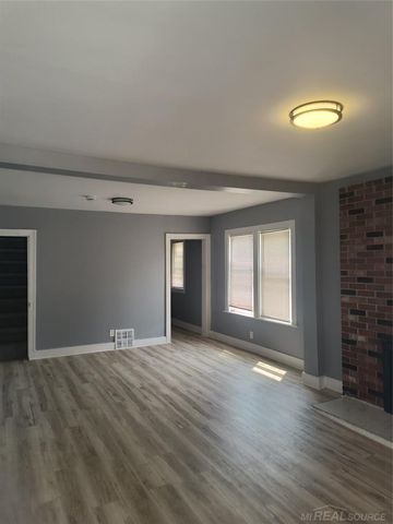 20224 Woodingham Drive, Detroit, MI 48221