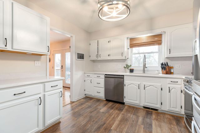 288 Eagle Rock Road, Branson, MO 65616