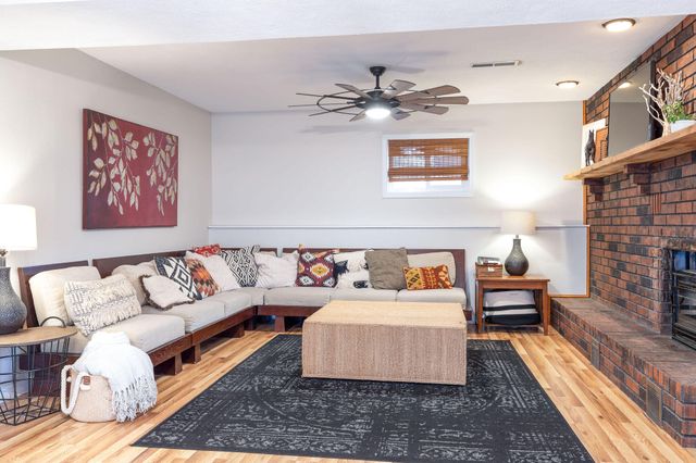 288 Eagle Rock Road, Branson, MO 65616