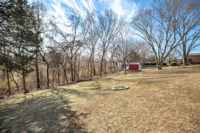 288 Eagle Rock Road, Branson, MO 65616