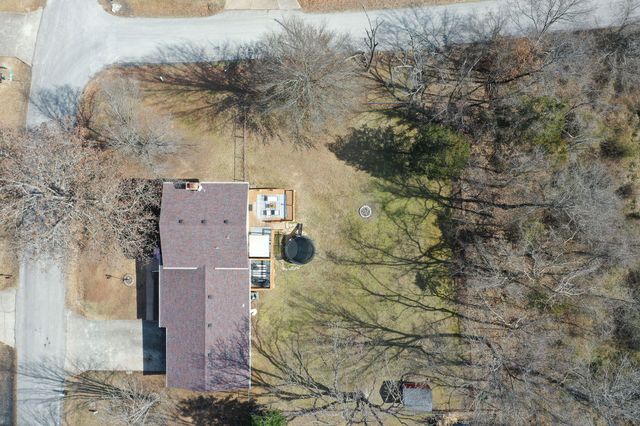 288 Eagle Rock Road, Branson, MO 65616