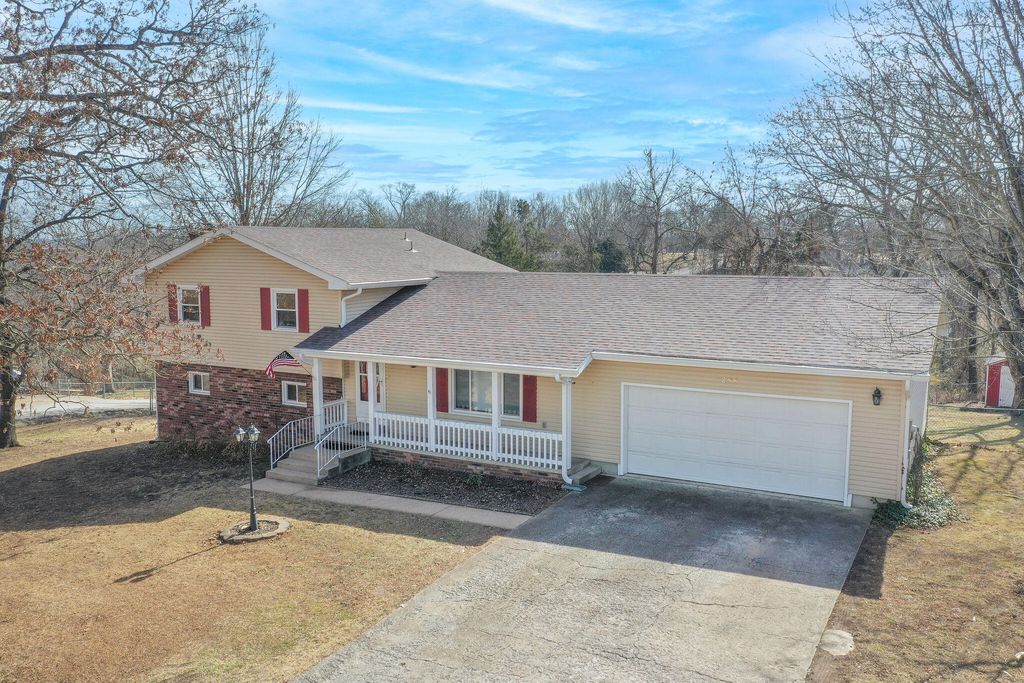 288 Eagle Rock Road, Branson, MO 65616