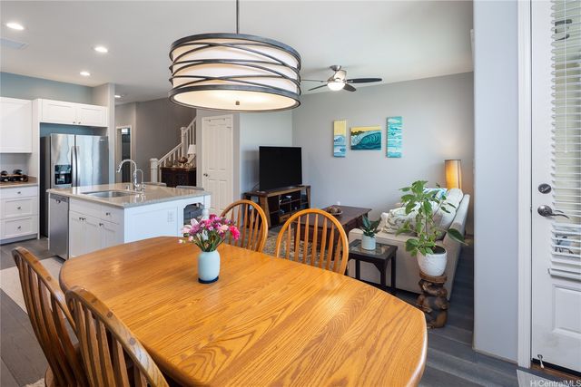 91-2220 Kaiwawalo Street 103, Ewa Beach, HI 96706