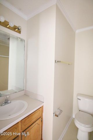 3826 Sterling Pointe Drive N10, Winterville, NC 28590