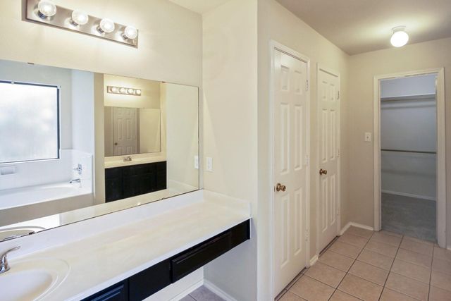 9223 Dunain Park Court, Houston, TX 77095