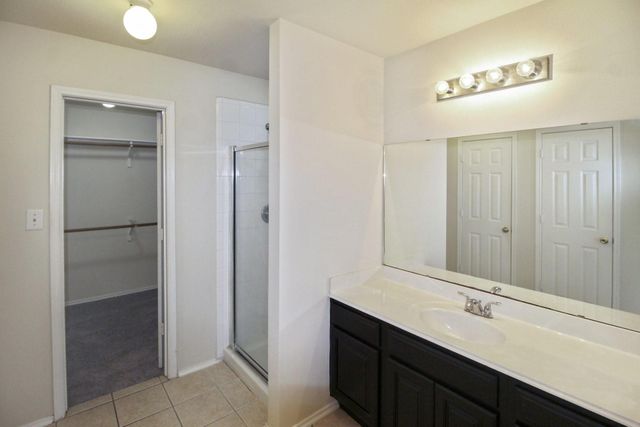 9223 Dunain Park Court, Houston, TX 77095