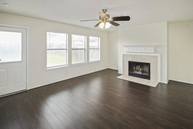 9223 Dunain Park Court, Houston, TX 77095