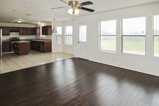 9223 Dunain Park Court, Houston, TX 77095