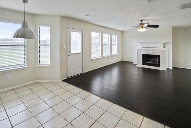 9223 Dunain Park Court, Houston, TX 77095