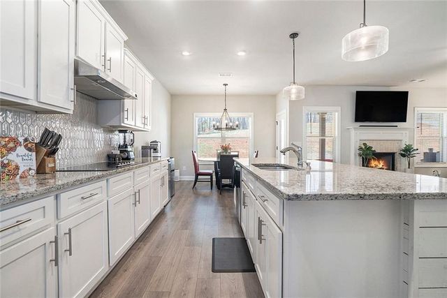2320 Ridge View Drive, Loganville, GA 30052