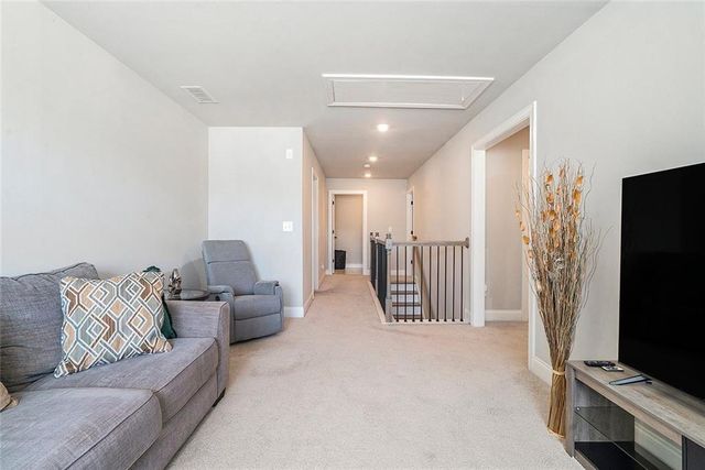 2320 Ridge View Drive, Loganville, GA 30052