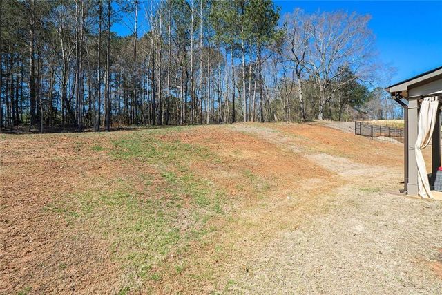 2320 Ridge View Drive, Loganville, GA 30052
